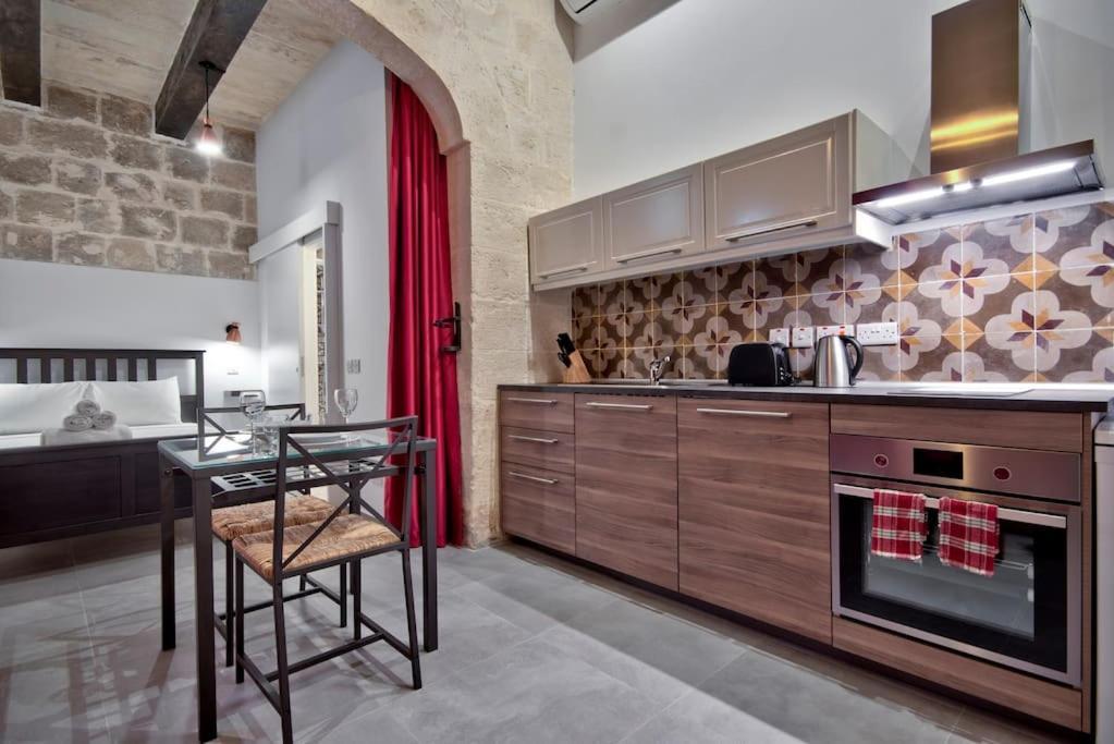 Vallettastay Old Lodge Studio 5 Εξωτερικό φωτογραφία